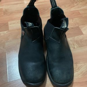 Size 12 blundstones